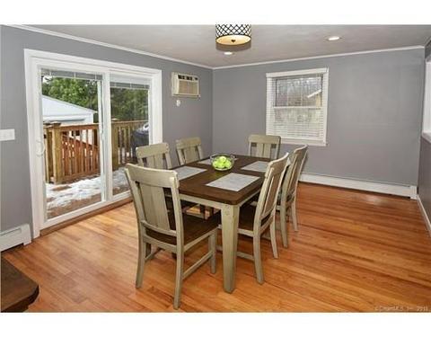 381 Park Ave, Windsor, CT 06095 photo 8