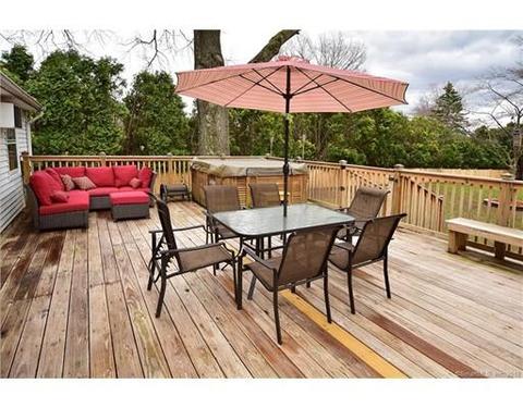 381 Park Ave, Windsor, CT 06095 photo 12