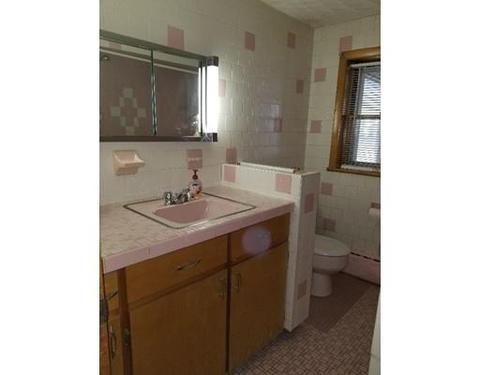 39 Bank St, Ware, MA 01082 photo 14