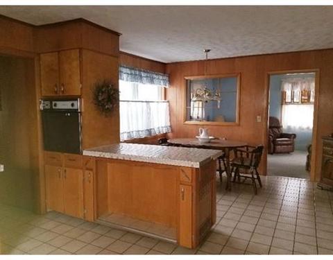 39 Bank St, Ware, MA 01082 photo 9