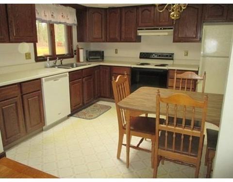 27 Westview Ter, Easthampton, MA 01027 photo 6