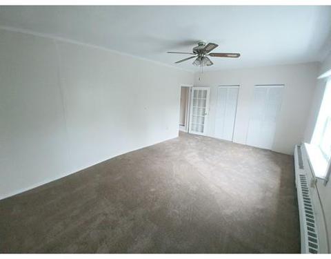 43 Northampton St, Easthampton, MA 01027 photo 8
