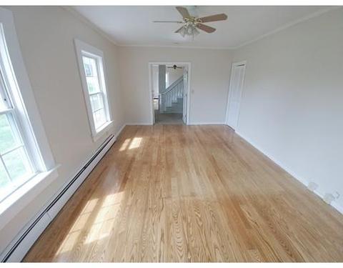 43 Northampton St, Easthampton, MA 01027 photo 11