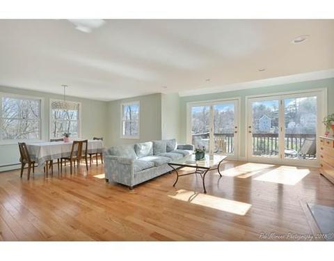 28 High St #4, Beverly, MA 01915 photo 3