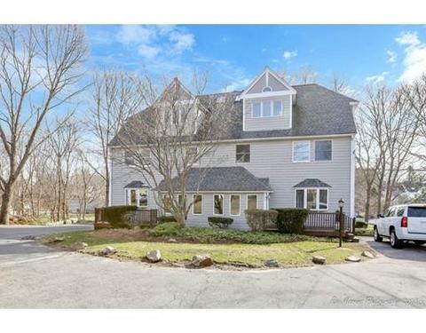 28 High St #4, Beverly, MA 01915 photo 1