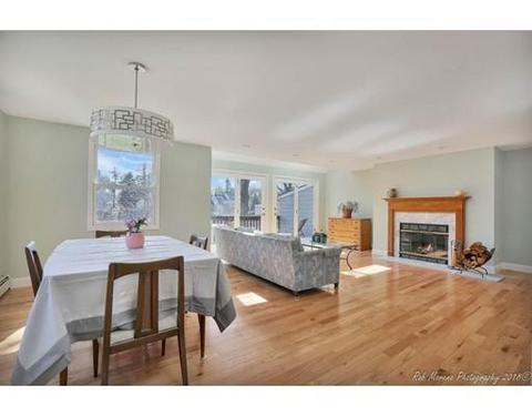 28 High St #4, Beverly, MA 01915 photo 4