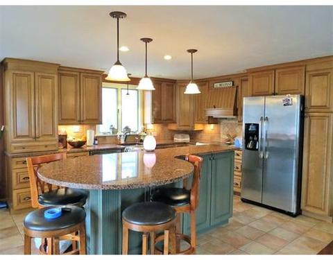 3 Dunham Rd, Framingham, MA 01701 photo 2