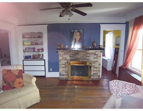 124 Stearns Ter, Chicopee, MA 01013 photo 8