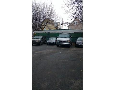 9 Bloomfield St, Springfield, MA 01108 photo 4
