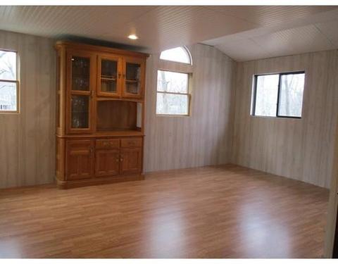 18 Flushing Rd, Saugus, MA 01906 photo 6