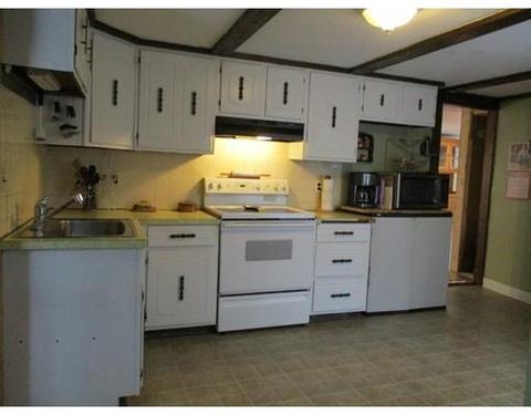 18 Flushing Rd, Saugus, MA 01906 photo 10
