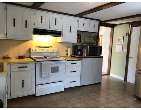 18 Flushing Rd, Saugus, MA 01906 photo 9