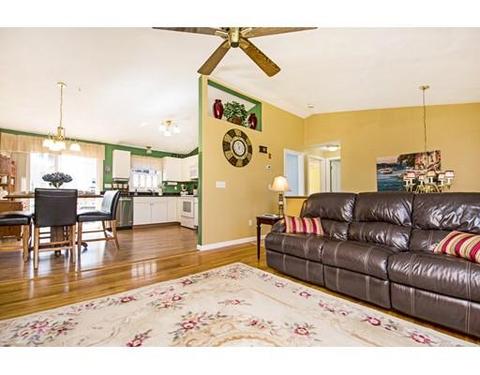 78 4th St, Worcester, MA 01602 photo 5