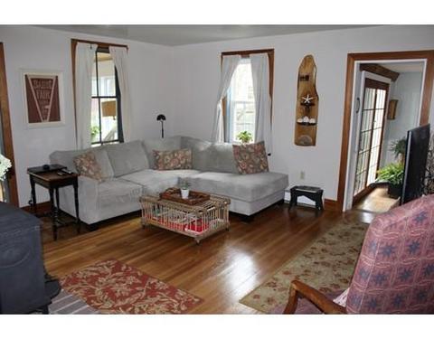 89 Broad St, Barre, MA 01005 photo 7