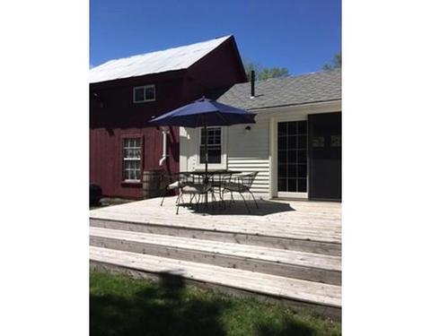 89 Broad St, Barre, MA 01005 photo 4