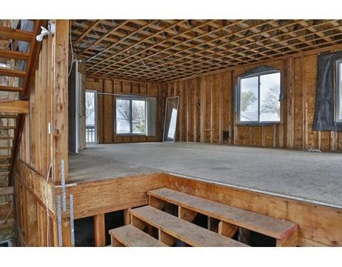 150 Shawomet Ave, Warwick, RI 02889 photo 12