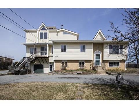150 Shawomet Ave, Warwick, RI 02889 photo 3