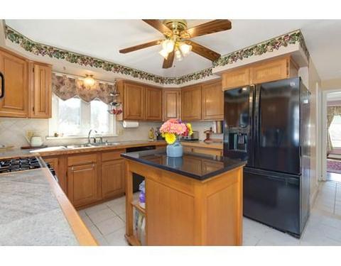 7 Bowker St, Worcester, MA 01604 photo 12