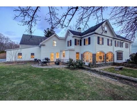 435 Exeter Rd, Hampton, NH 03842 photo 2