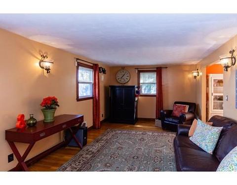 307 Sprague St, Dedham, MA 02026 photo 4