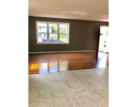 86 Bowker St, Worcester, MA 01604 photo 2