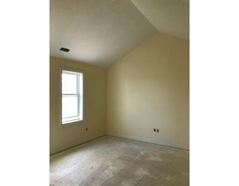 86 Bowker St, Worcester, MA 01604 photo 11