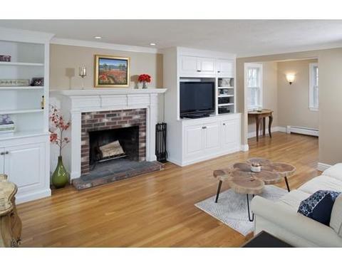 17 Harborview Dr, Hingham, MA 02043 photo 3