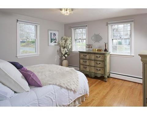 17 Harborview Dr, Hingham, MA 02043 photo 11