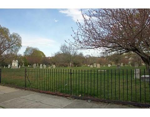 56 St Mary St, Fall River, MA 02720 photo 4