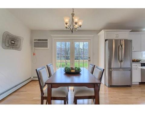 161 Marsh Rd, Pelham, NH 03076 photo 9