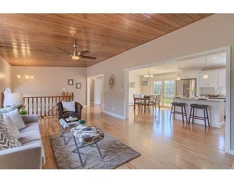 161 Marsh Rd, Pelham, NH 03076 photo 15