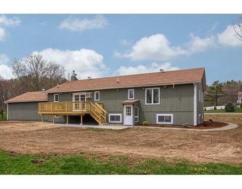 161 Marsh Rd, Pelham, NH 03076 photo 4