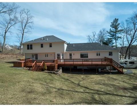 13 Bear Hl, Pelham, NH 03076 photo 2