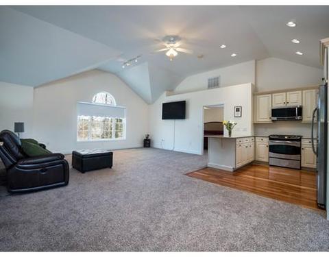13 Bear Hl, Pelham, NH 03076 photo 5