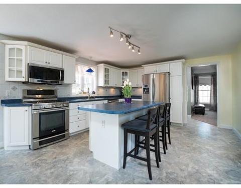 13 Bear Hl, Pelham, NH 03076 photo 6