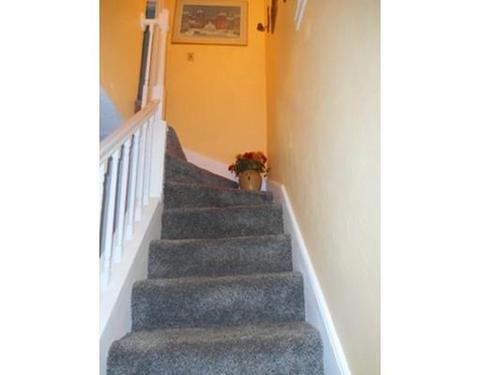 32 Thorne St, Worcester, MA 01604 photo 14