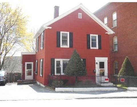 32 Thorne St, Worcester, MA 01604 photo 1