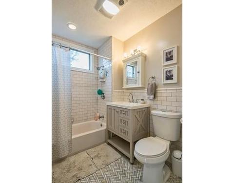10 Smith St, Marblehead, MA 01945 photo 25