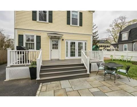 10 Smith St, Marblehead, MA 01945 photo 7