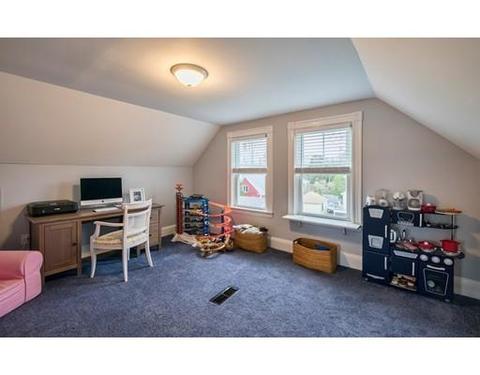 10 Smith St, Marblehead, MA 01945 photo 28
