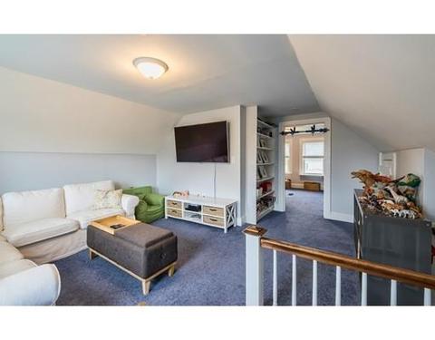 10 Smith St, Marblehead, MA 01945 photo 27