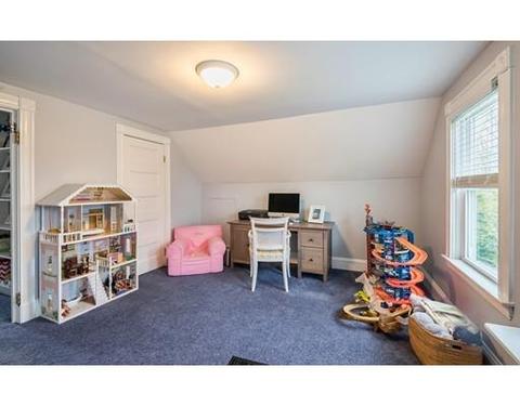 10 Smith St, Marblehead, MA 01945 photo 29