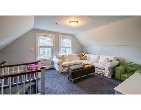 10 Smith St, Marblehead, MA 01945 photo 26