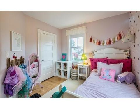 10 Smith St, Marblehead, MA 01945 photo 21