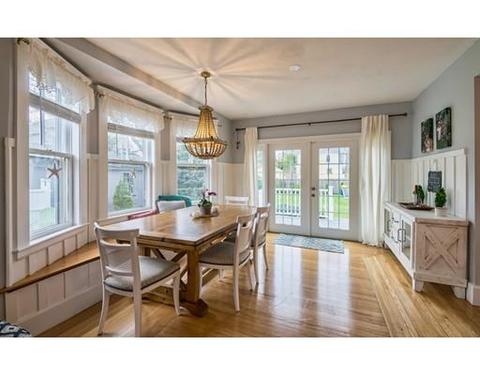 10 Smith St, Marblehead, MA 01945 photo 11