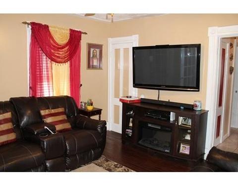 74 Andrew St, Springfield, MA 01109 photo 10