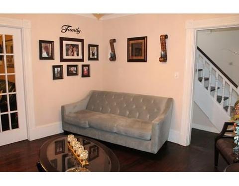 74 Andrew St, Springfield, MA 01109 photo 8
