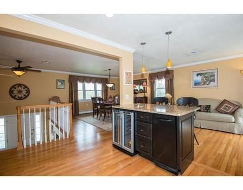 2 Edgehill Cir, Danvers, MA 01923 photo 7