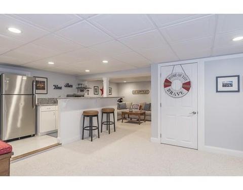 2 Oceanside Dr, Beverly, MA 01915 photo 17