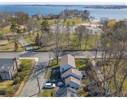 2 Oceanside Dr, Beverly, MA 01915 photo 1